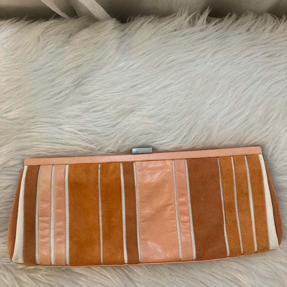 Kenneth Cole orange clutch/purse - Picture 1 of 4